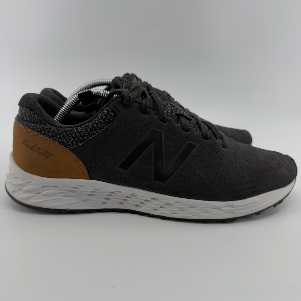 New Balance Fresh Foam Arishi‎ Mens 11 Charcoal Grey Tan Running Shoes